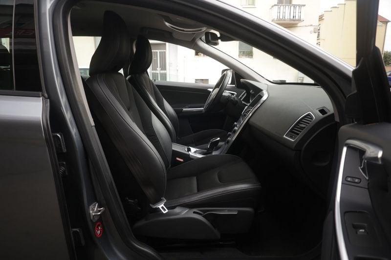 Volvo XC60 Volvo XC60 D4 AWD Geartronic Momentum 190CV Unicoproprietario
