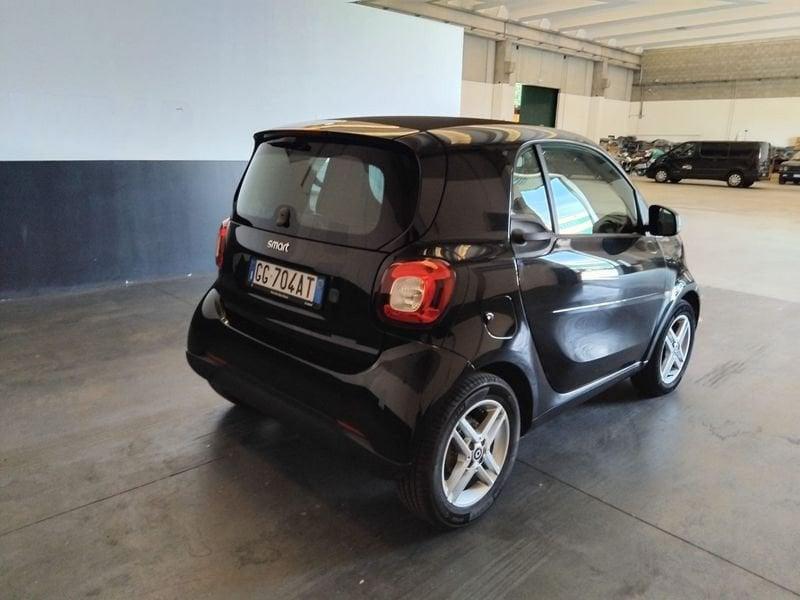smart fortwo fortwo EQ Pure