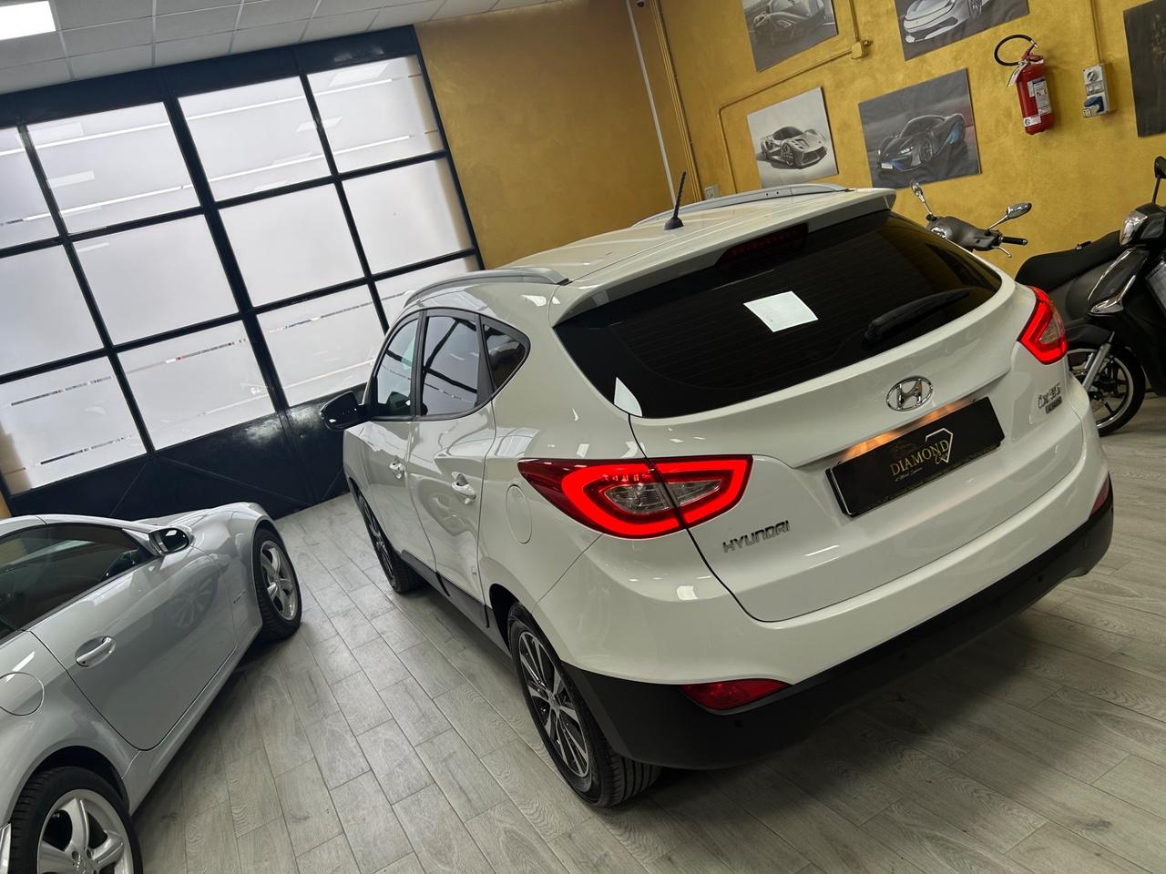 HYUNDAI IX35 1.7 Crdi “PELLE/CRUISE/LED/17”-2013