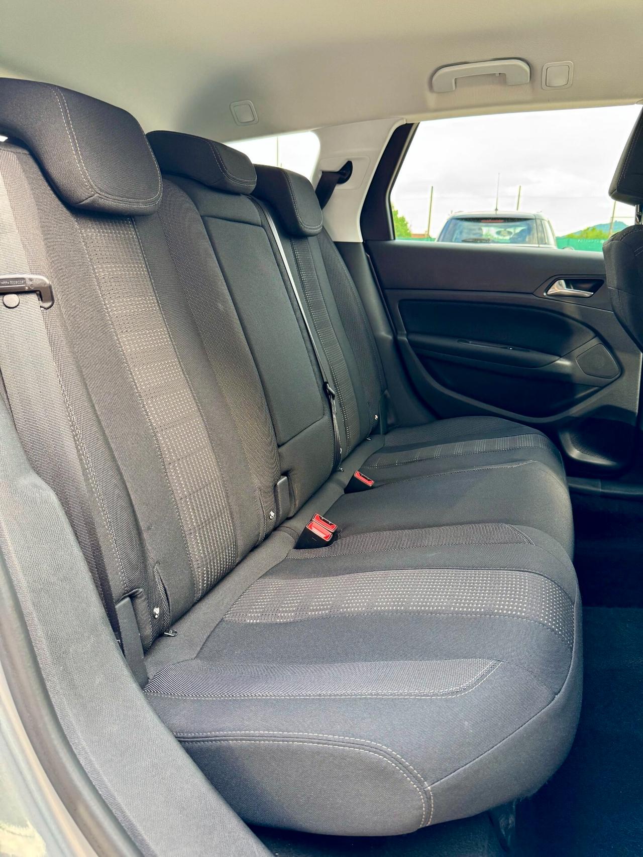 Peugeot 308 1.6 Blue-HDI Allure 120cv | UNICO PROPRIETARIO