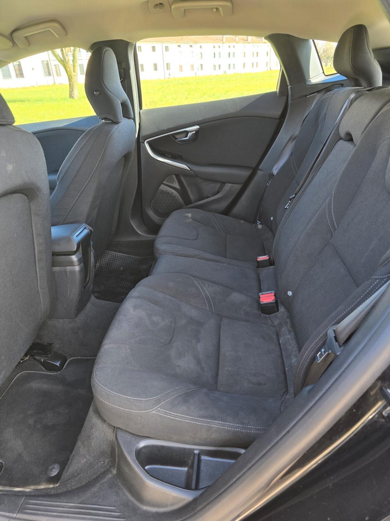 Volvo V40 DIESEL ANNO 07/2013