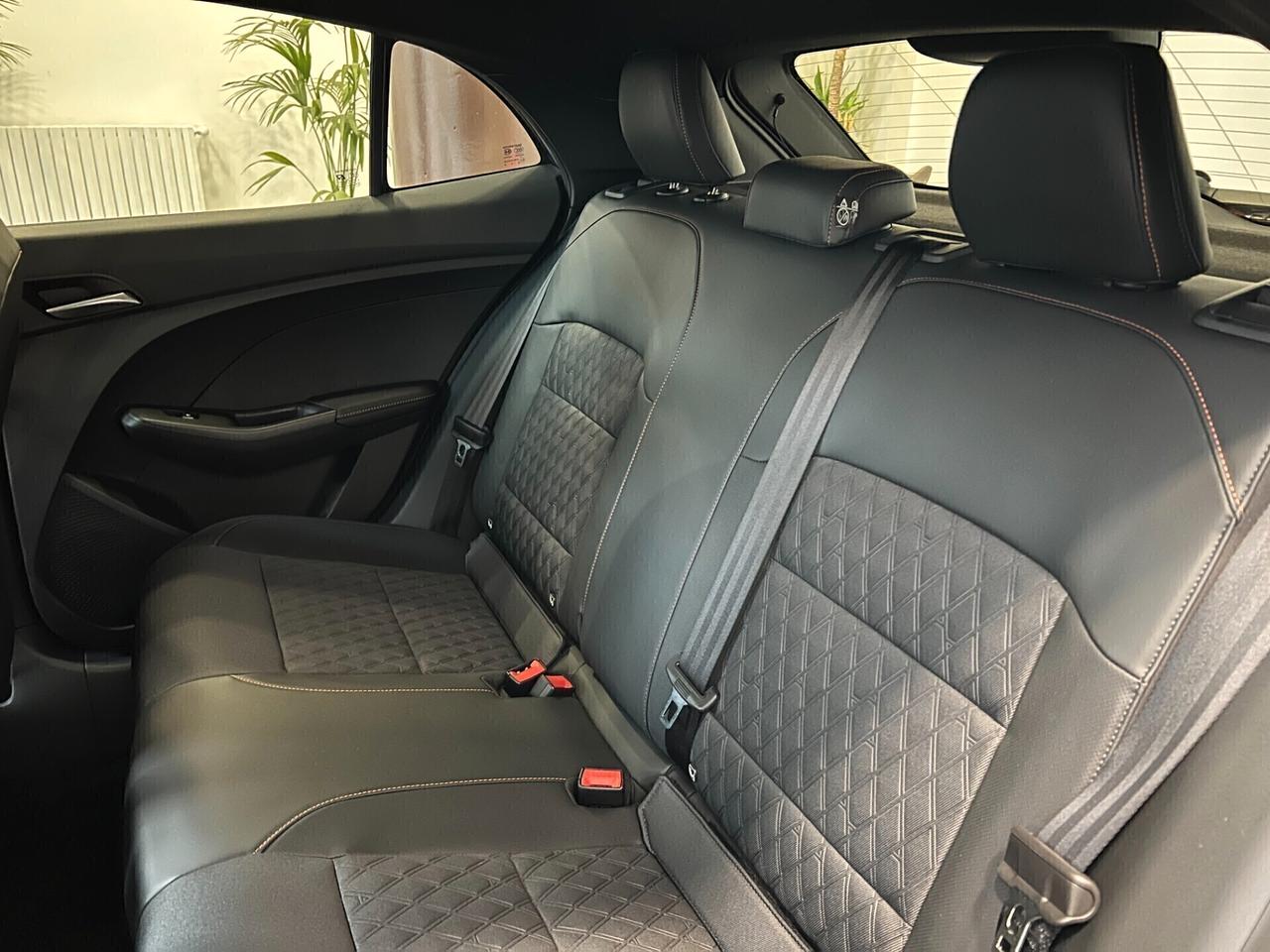 MG3 HYBRID PLUS LUXURY 195 CV AUTO KM0