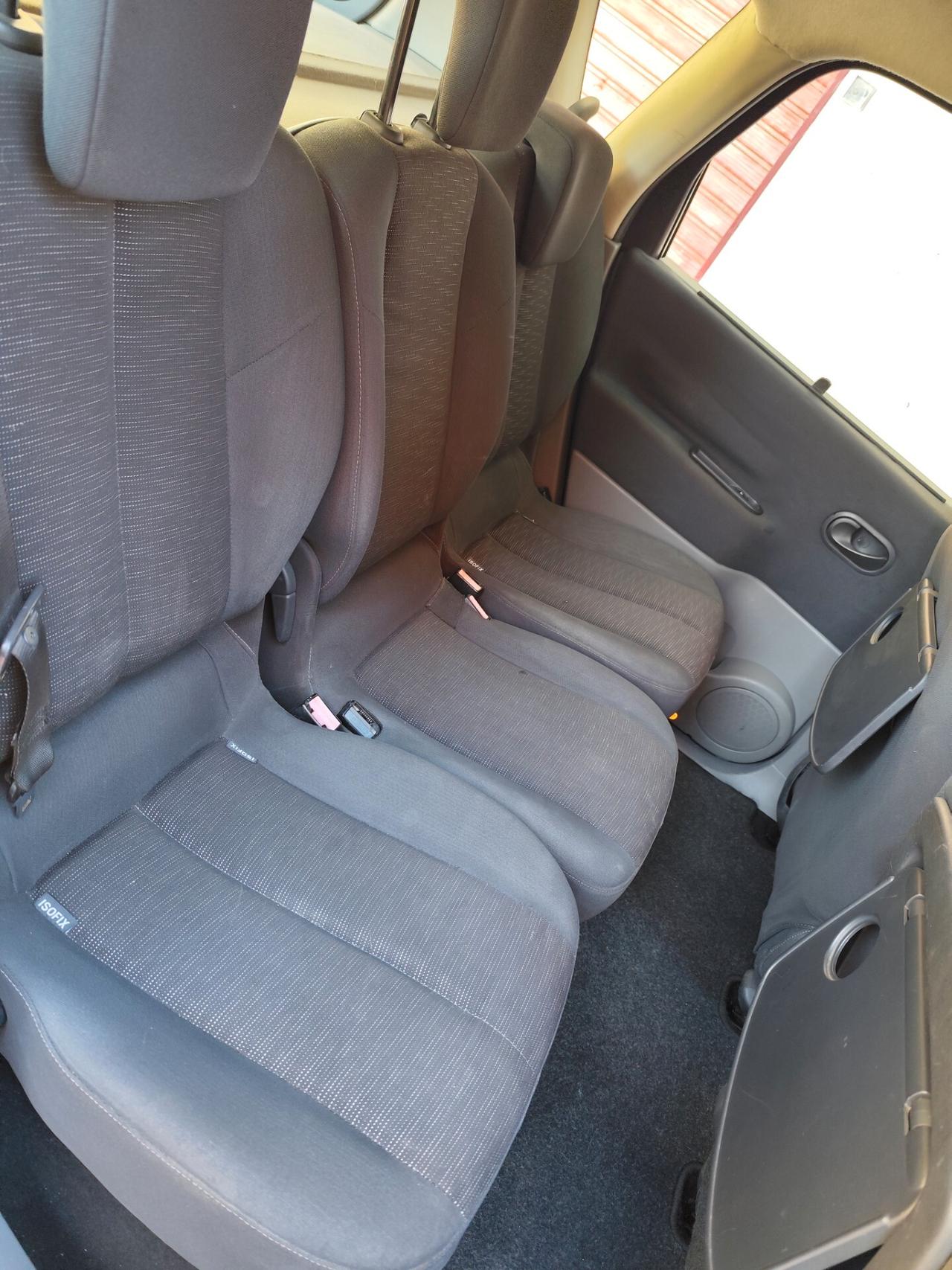 Renault Scenic 1.5 dCi/105CV * SOLI 120.000KM *