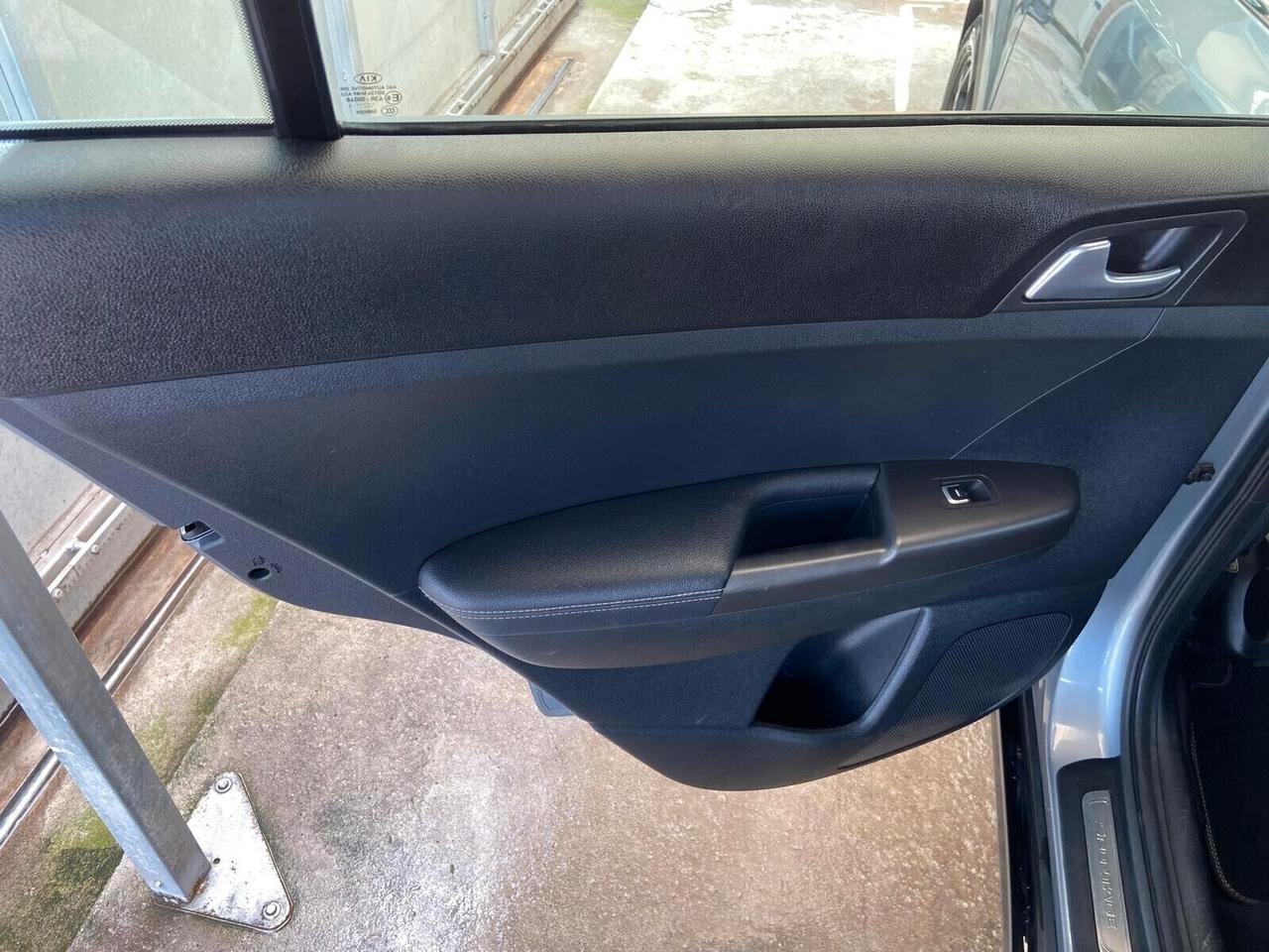 Kia Sportage 1.6 CRDI 136 CV 2WD Mild Hybrid Black Edition