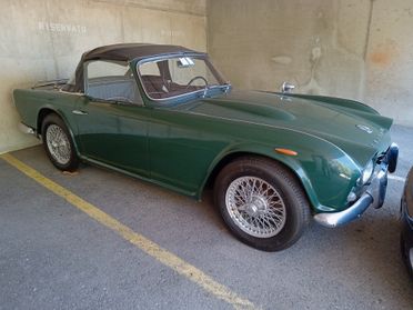 Triumph TR4 VEICOLO ISCRITTO ASI ORO