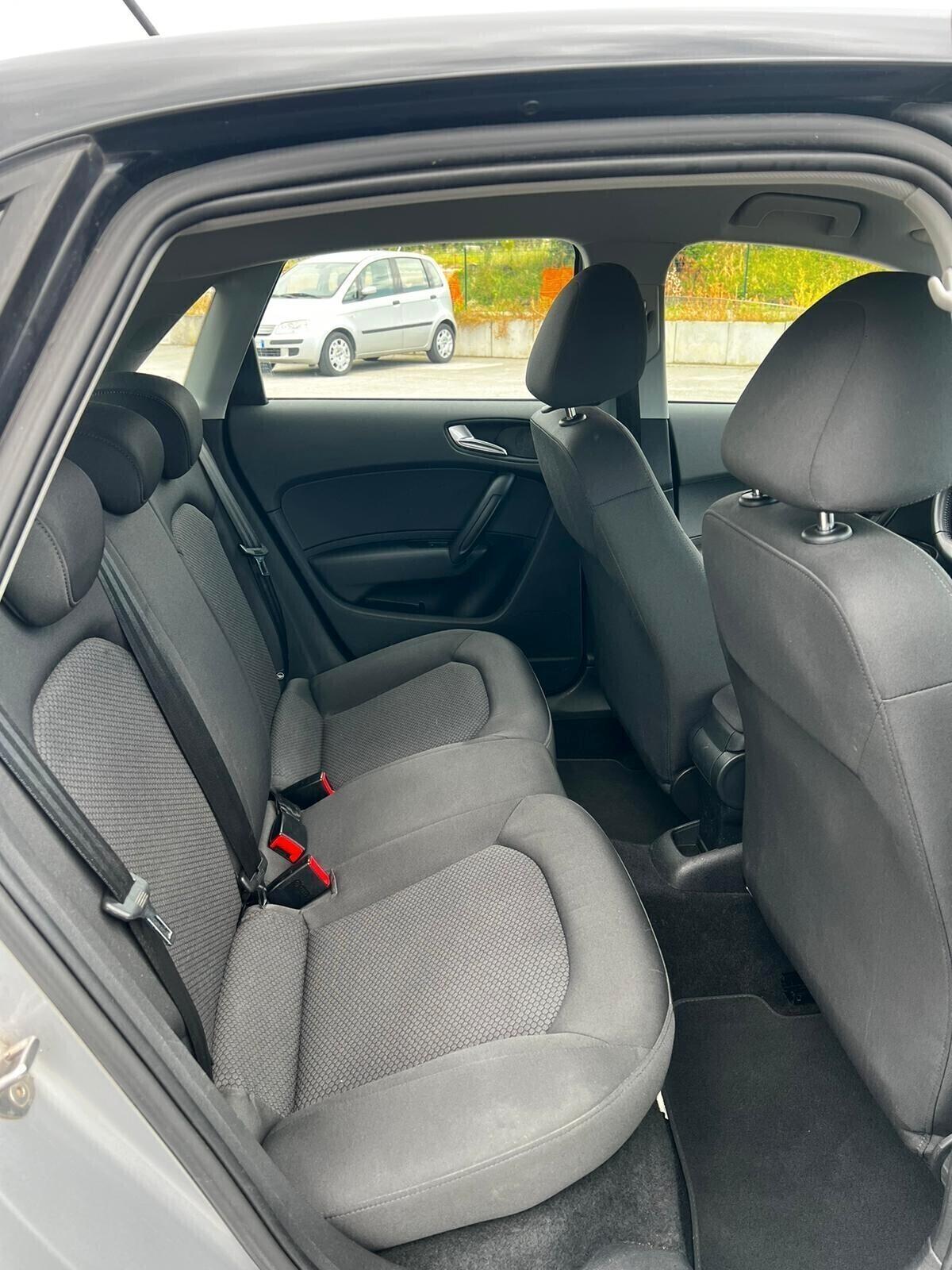 Audi A1 1.6 TDI S line edition plus