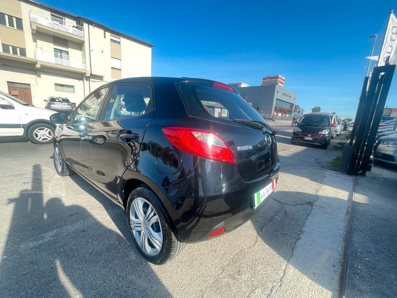 Mazda 2 Mazda2 1.3 16V 75CV 5p. Play GPL