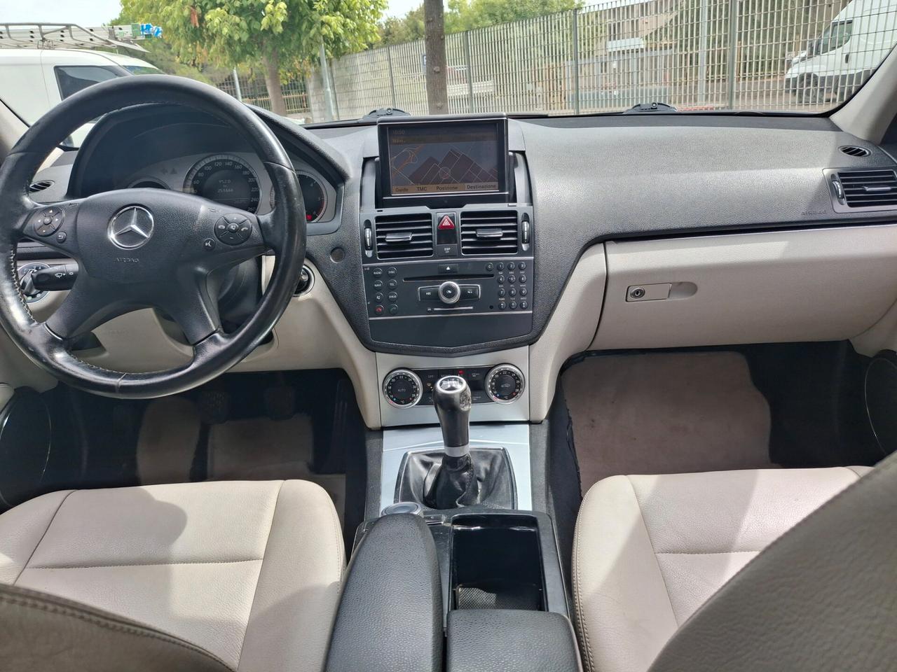 Mercedes-benz C 220 CDI Avantgarde AMG-NAVI-PELLE-