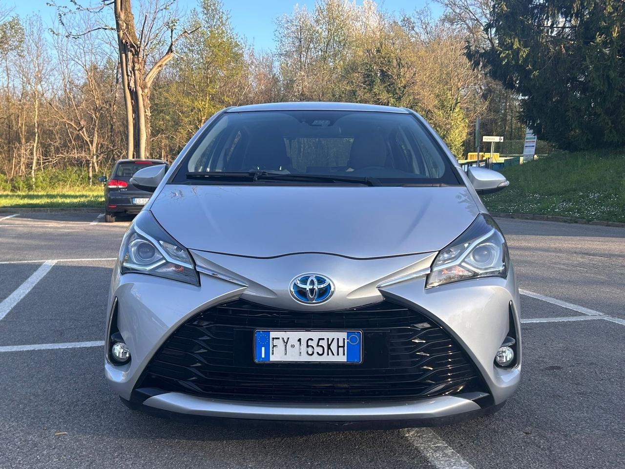 Toyota Yaris 1.5 Hybrid Y20 Bitone 2019 – Navi, Camera, Clima Auto, Unico Proprietario