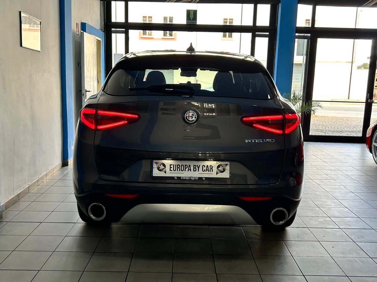 Alfa Romeo Stelvio 2.2 Turbodiesel 190 CV AT8 RWD Executive
