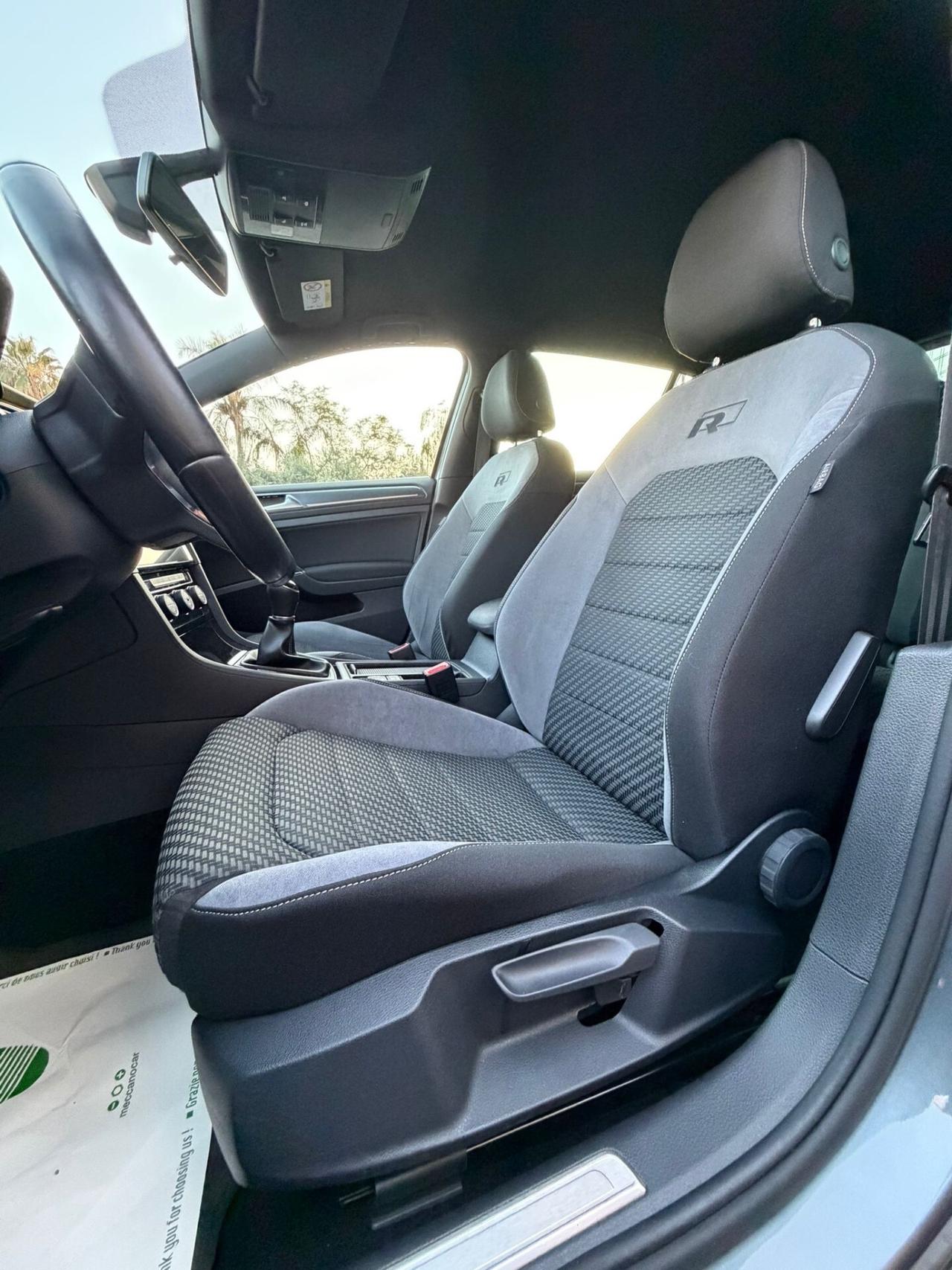 Volkswagen Golf 1.6 TDI 115 CV R-LINE