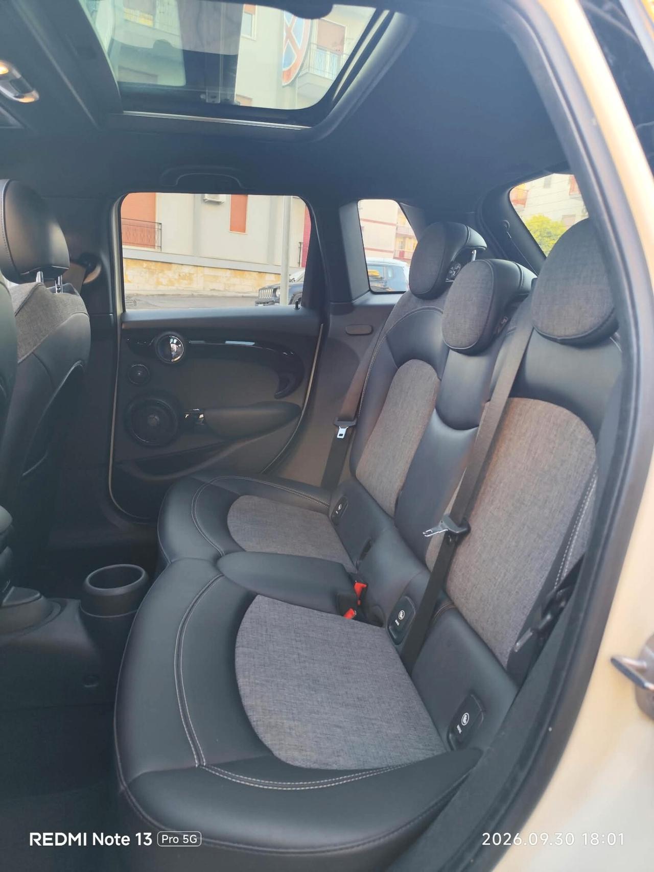 Mini 2.0 Cooper SD XL Allestimento JHON COOPER WORKS * TETTO * Pelle * Garantita 12 Mesi