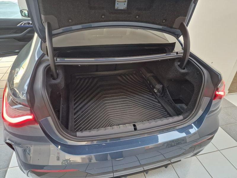 BMW Serie 4 Coupé 430i Coupé Msport GANCIO TRAINO