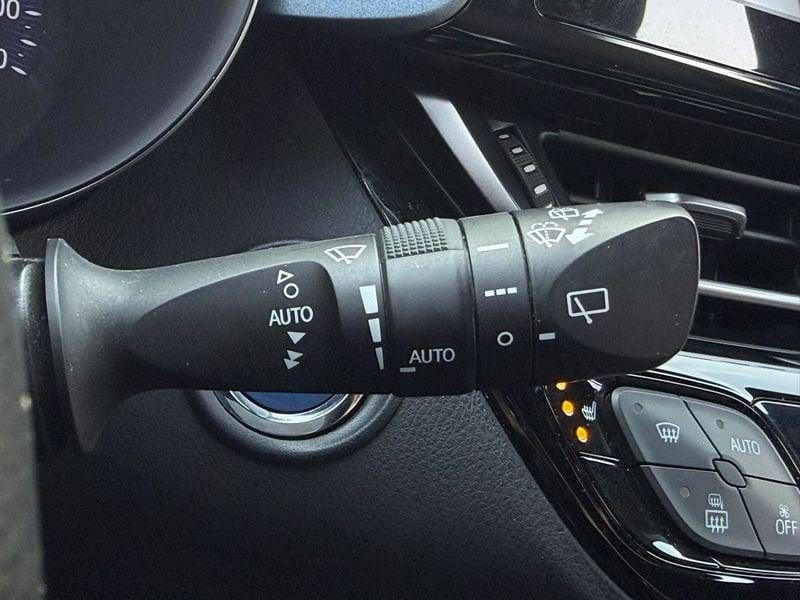 Toyota C-HR C-HR 1.8h Lounge e-cvt