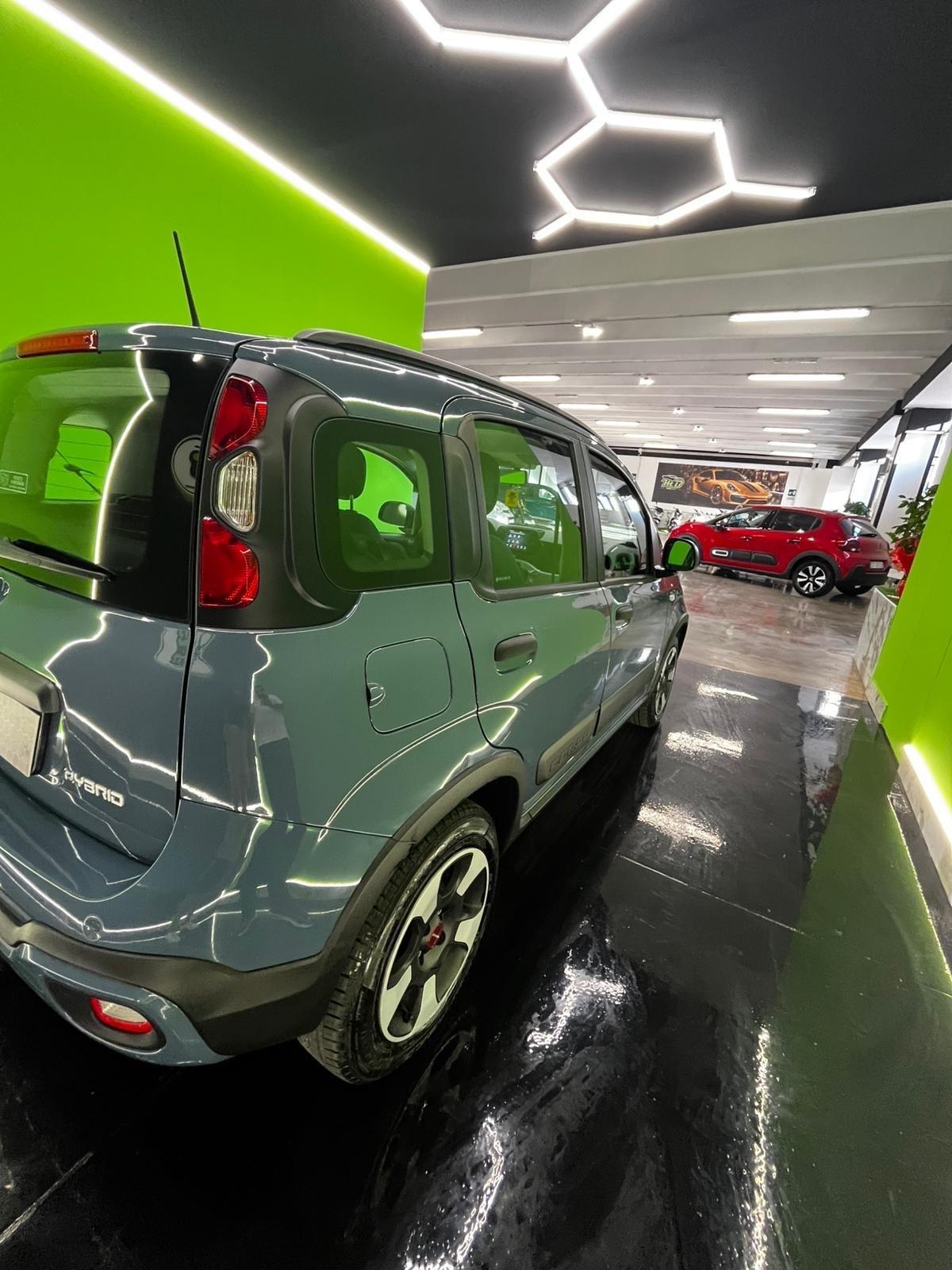 Fiat Panda 1.0 FireFly S&S Hybrid City Cross