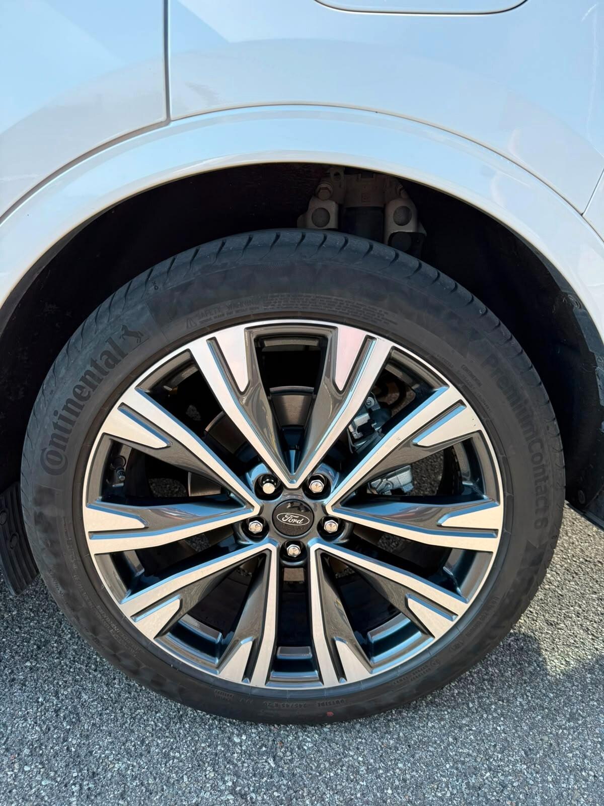 Ford Kuga 2.5 Plug In Hybrid 225 CV CVT 2WD Vignale MY21