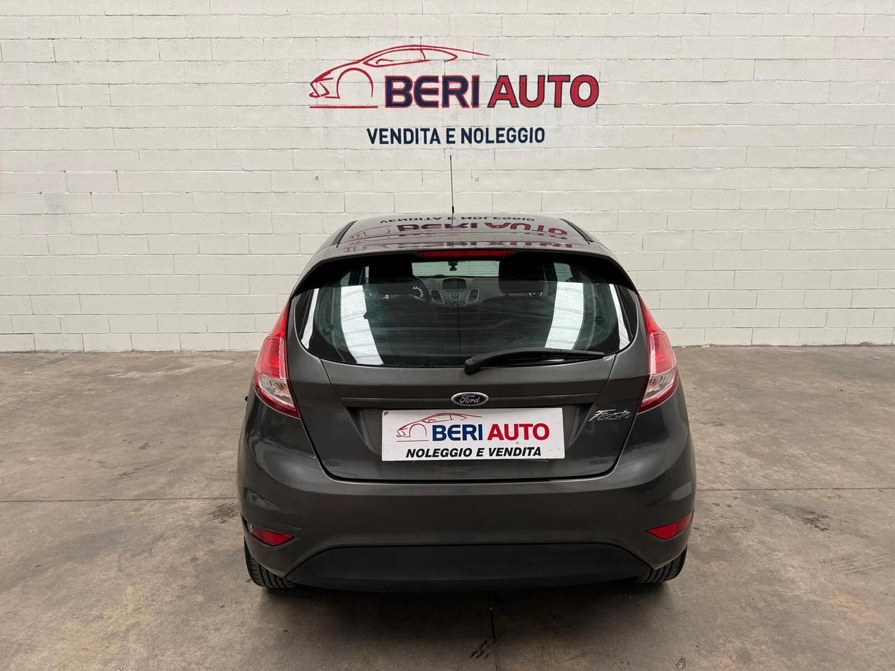Ford Fiesta Plus adatta neopatentati