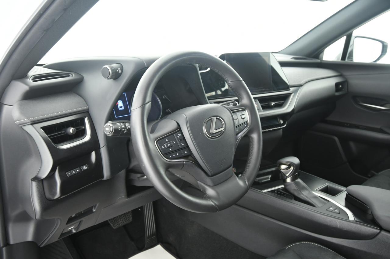 LEXUS UX 250h 2.0 Business 2wd cvt CAMERA+ACC+APP CONNECT