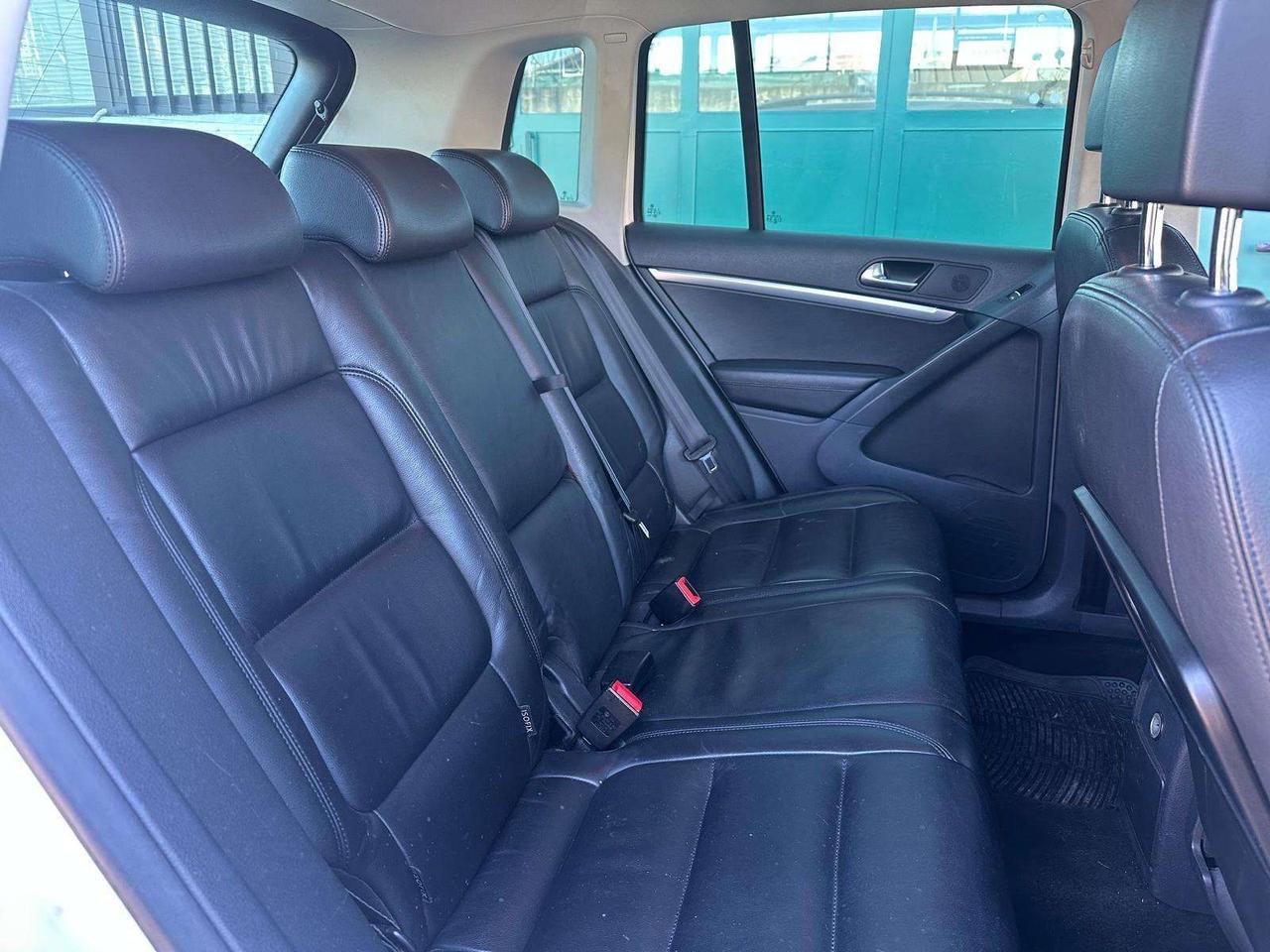 Volkswagen Tiguan Tiguan 2.0 tdi Sport 4 motion interno pelle