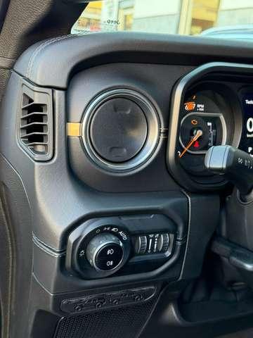 Jeep Wrangler 2.0 272 CV AUTO LIMITED EDITION SAHARA 5P KMO