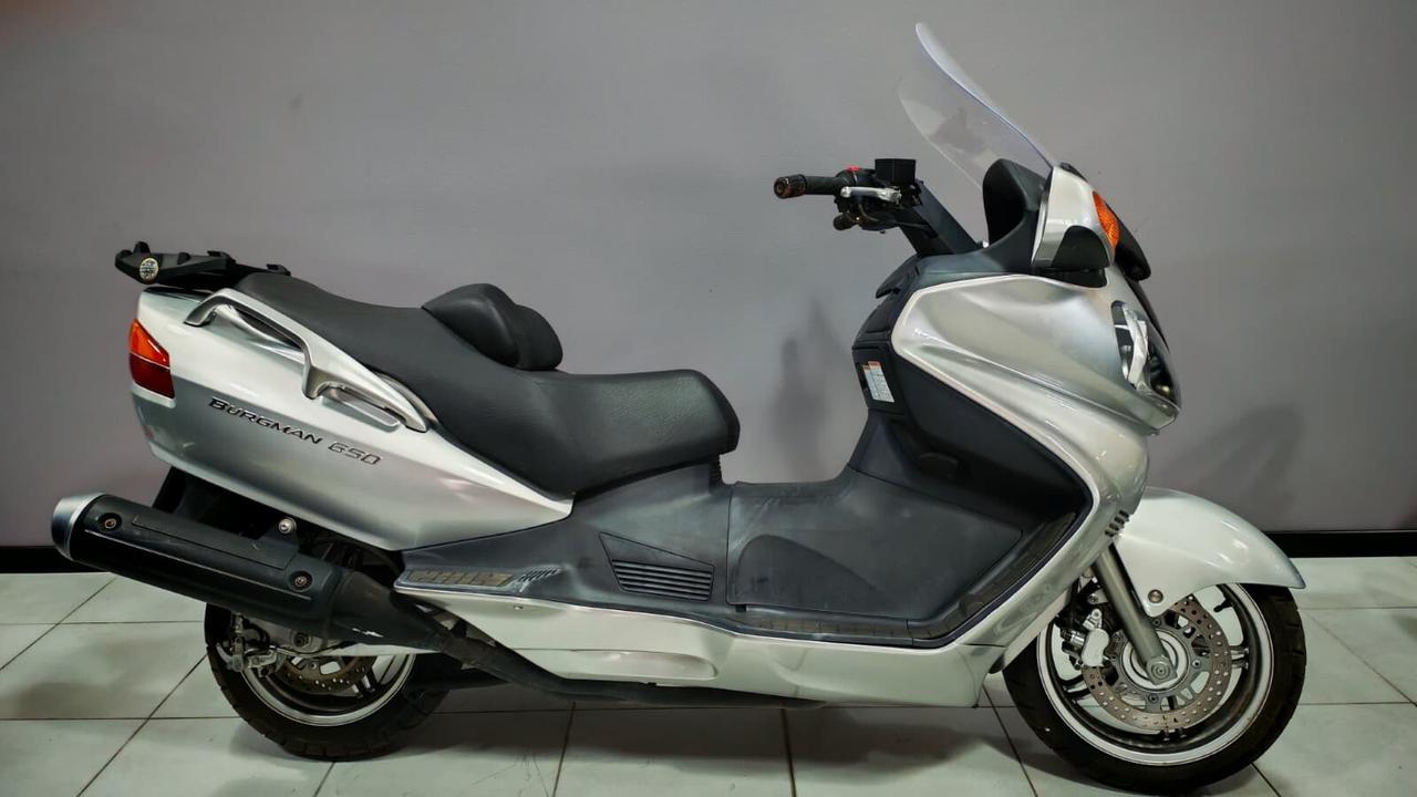 Suzuki Burgman 650 executive