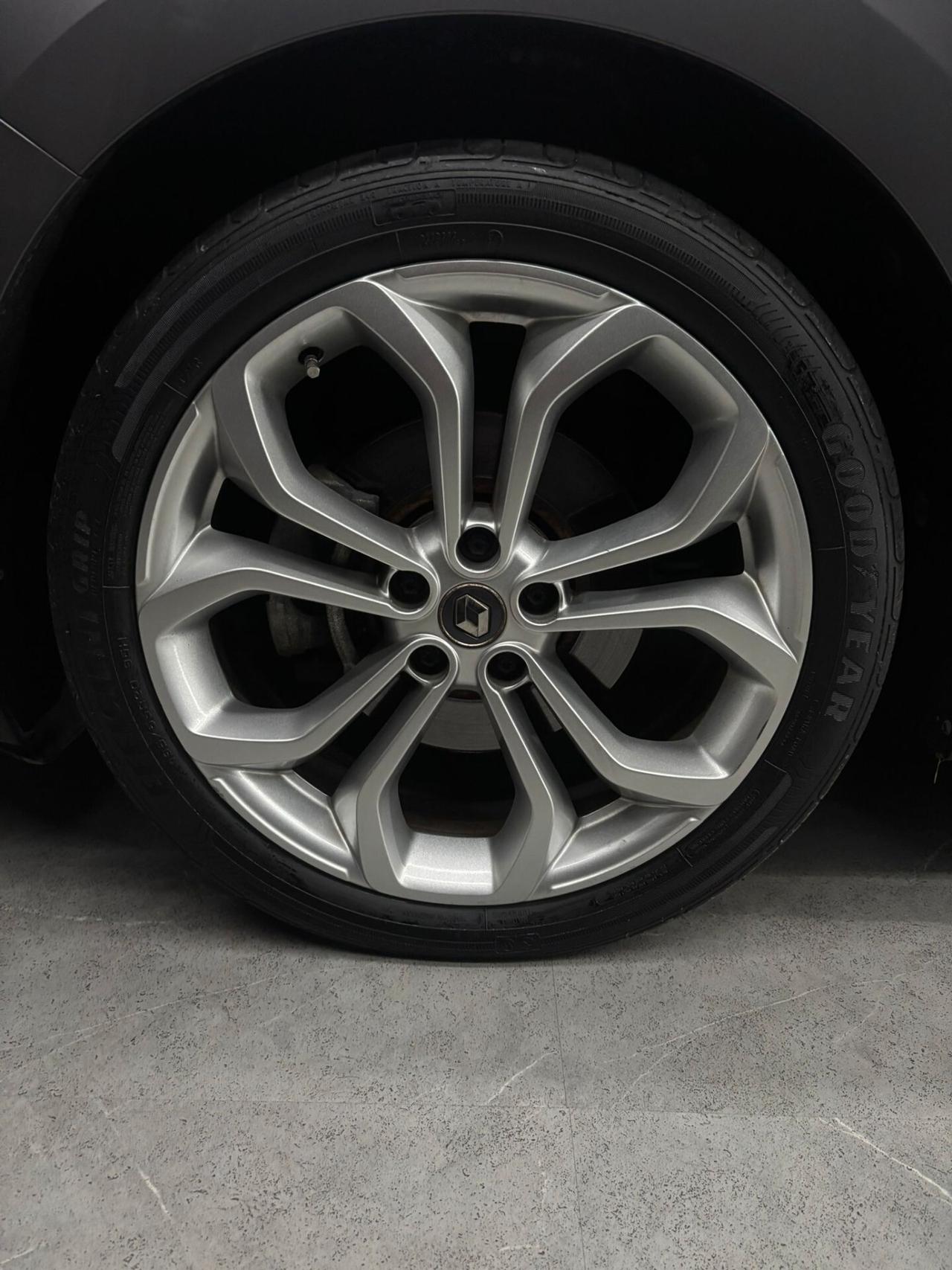 Renault Scénic Blue 1.7 dCi 120 CV EDC Sport Edition2