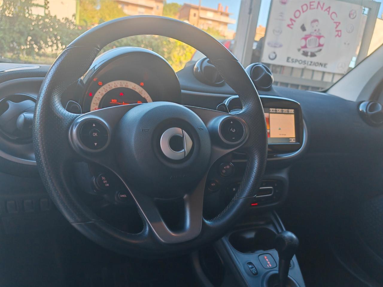 Smart ForTwo 70 1.0 twinamic Passion NAVI PELLE AUTOMATICA