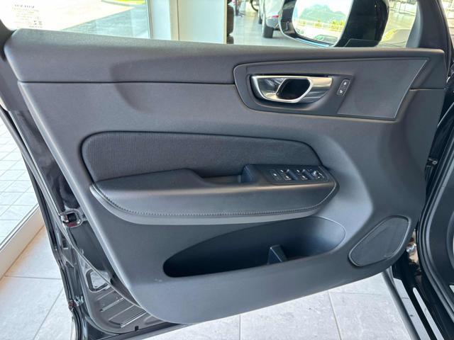 VOLVO XC60 B4 (d) AWD Geartronic Business