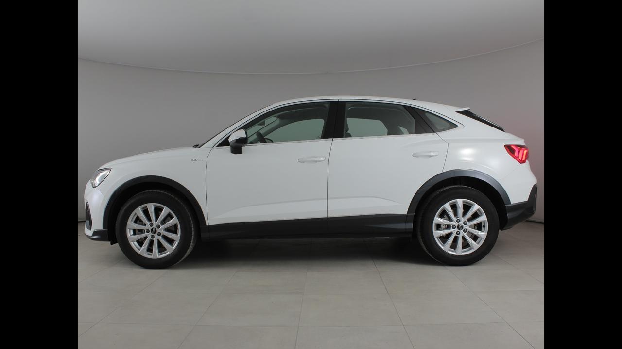 AUDI Q3 2019 Sportback - Q3 Sportback 40 2.0 tdi Business Plus 20