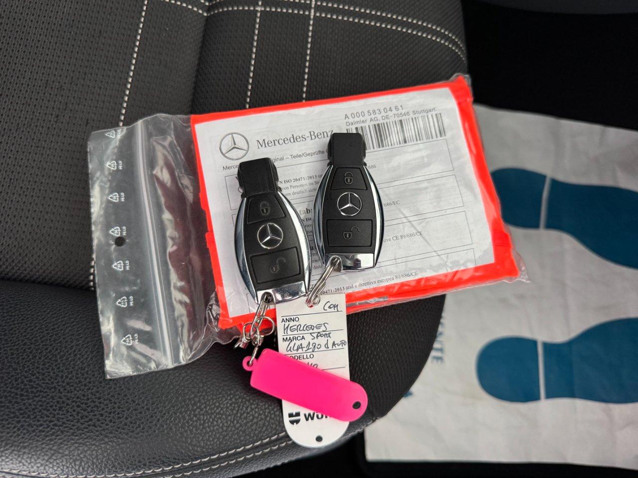 Mercedes GLA 180 d (cdi) Sport auto Navi Pelle