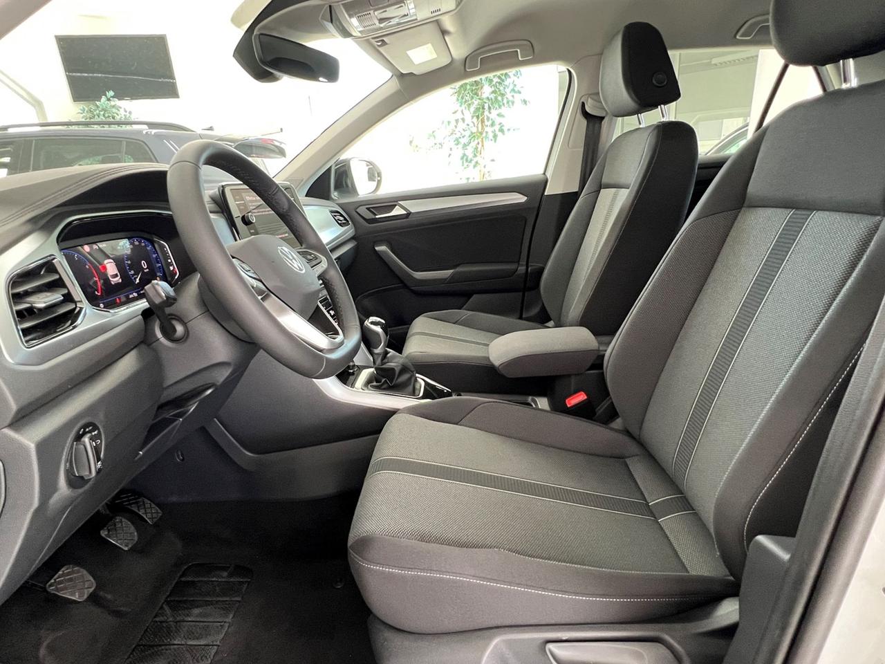 VOLKSWAGEN T-Roc 2022 T-Roc 1.0 tsi Sport 115cv
