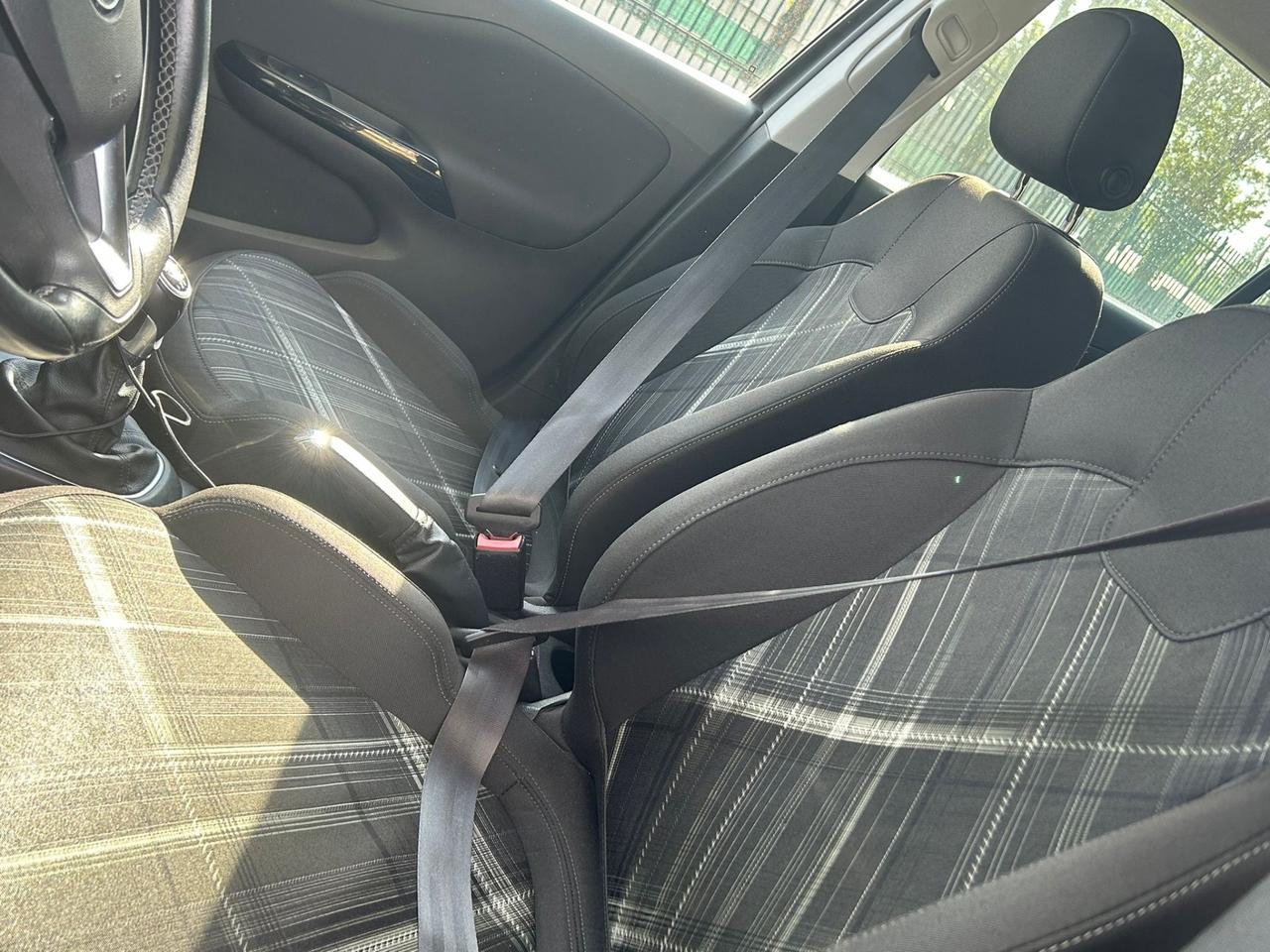 Opel Corsa 1.4 90CV GPL Tech 5 porte Innovation