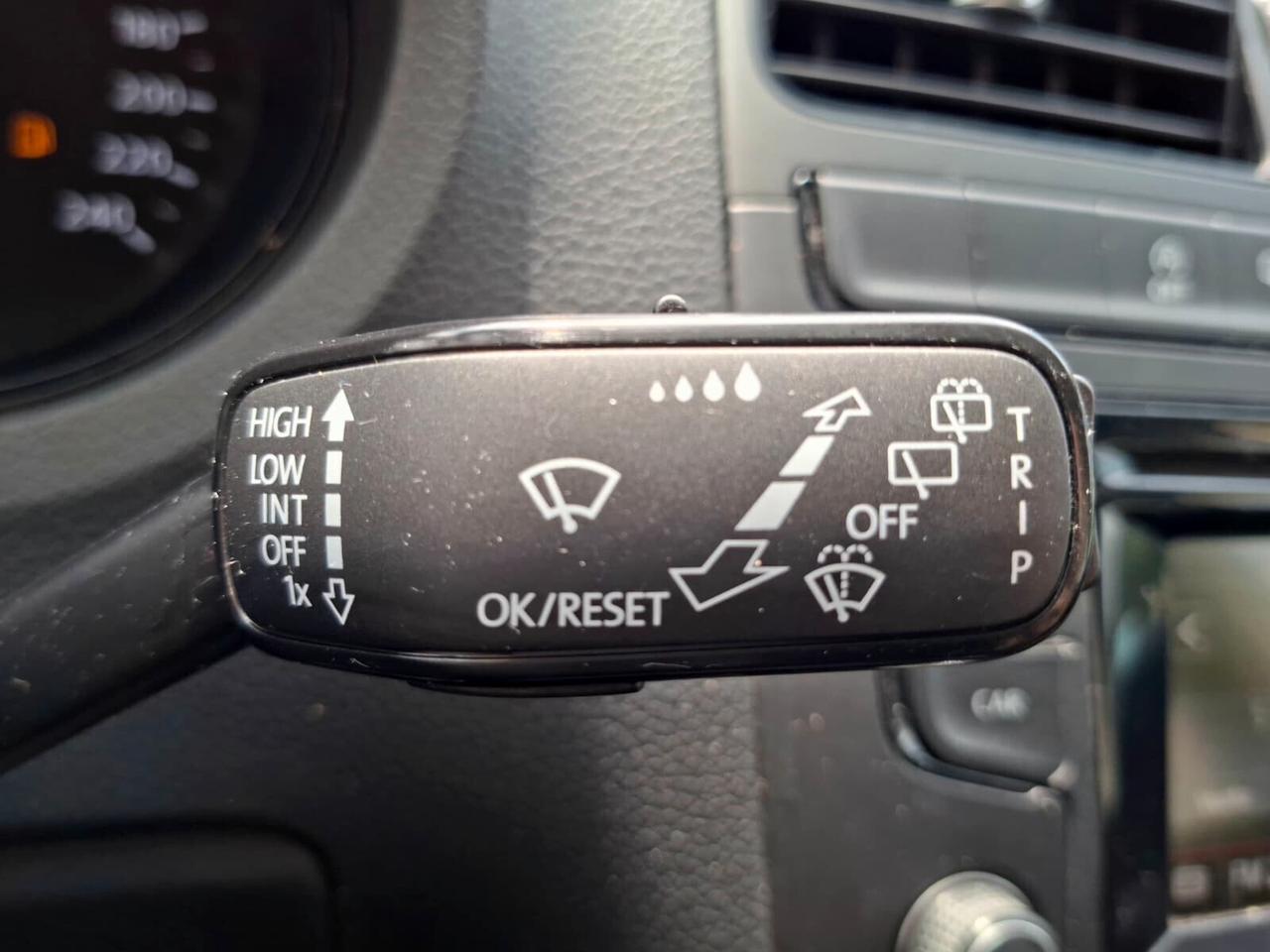 Volkswagen Polo 1.4 TDI 75cv Comfortline 2015