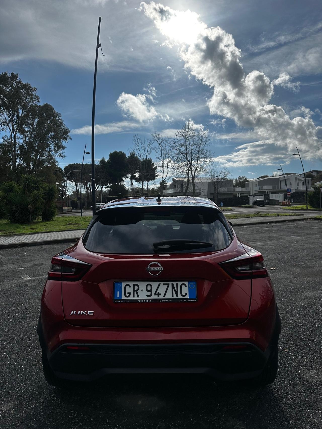 Nissan Juke 1.0 DIG-T 114 CV N-Design