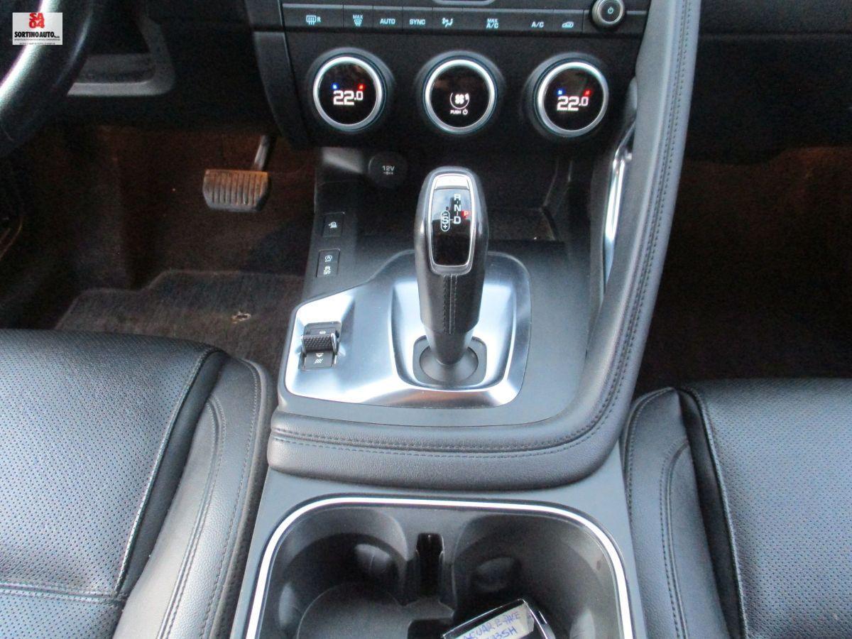 JAGUAR E-pace 2.0D 150cv AWD aut. S- KM55000