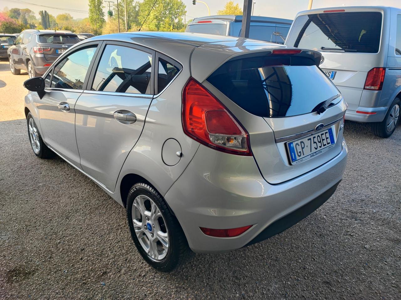Ford Fiesta 1.4 5p. Bz.- GPL Titanium