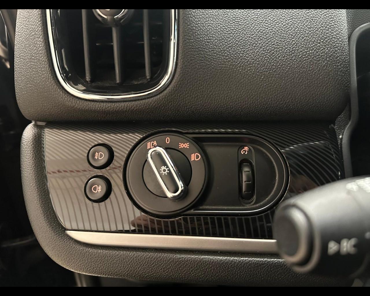 MINI Mini Countrym.(F60) - Mini 2.0 Cooper D Northwood Edition Countryman
