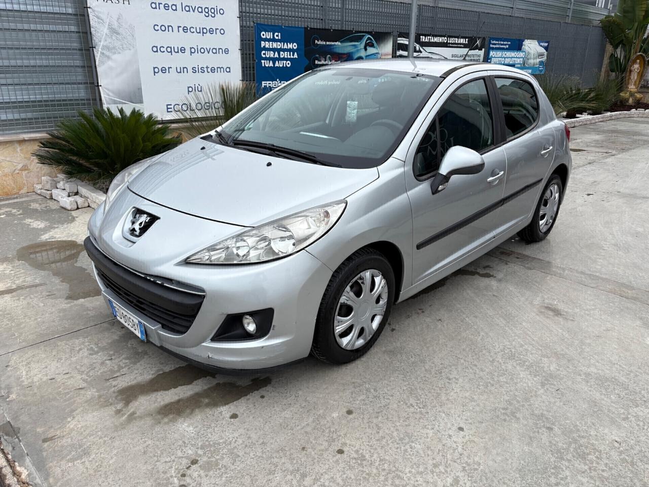 Peugeot 207 1.4 HDi 70CV FAP 5p. XS