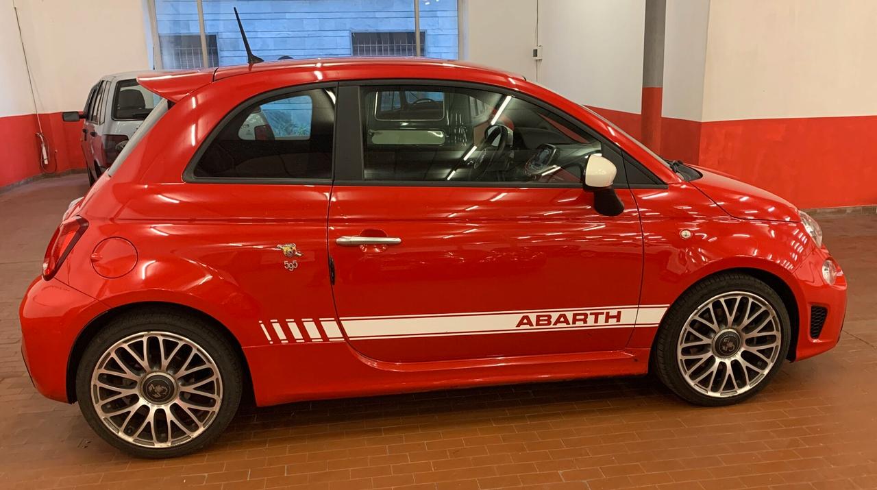 Abarth 595 1.4 Turbo T-Jet 145 CV