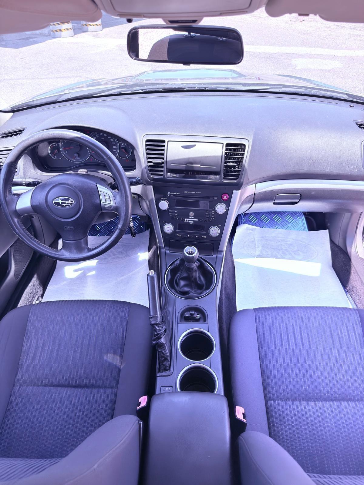 Subaru OUTBACK 2.0D 16V CM 4x4 Diesel