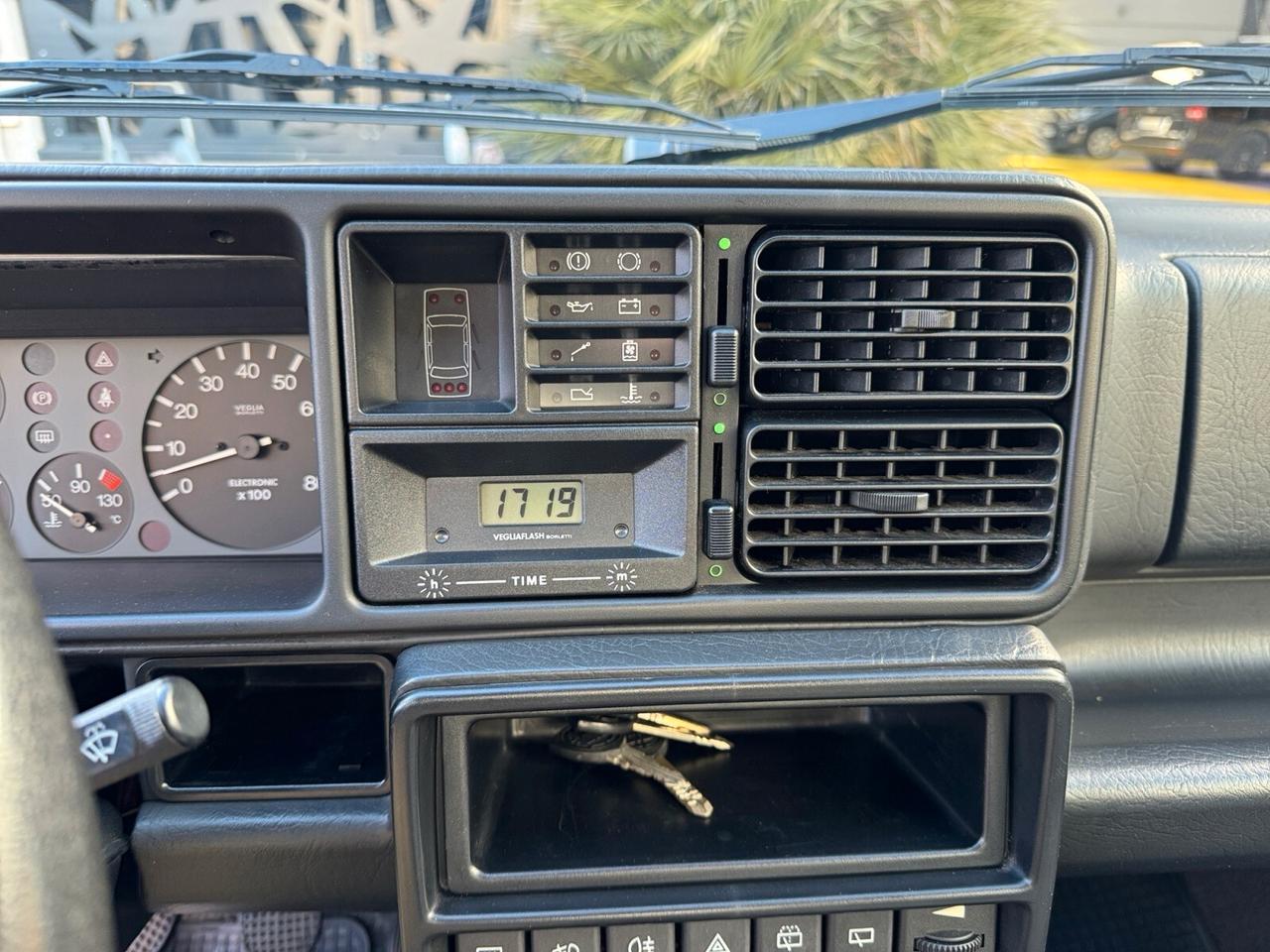 Lancia Delta 1.6 i.e. 90cv