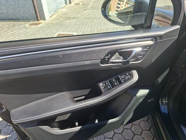 PORSCHE Macan 3.0 GTS
