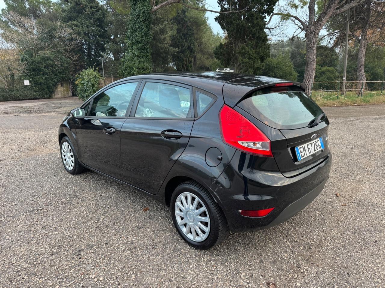 Ford Fiesta Ikon 1.4 5 porte Bz.- GPL