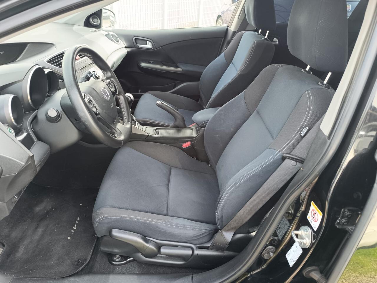 Honda Civic 1.4 i-VTEC Elegance