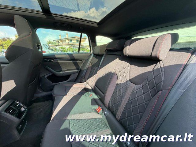 SKODA Octavia 2.0 TDI EVO SCR 200 CV DSG Wagon RS