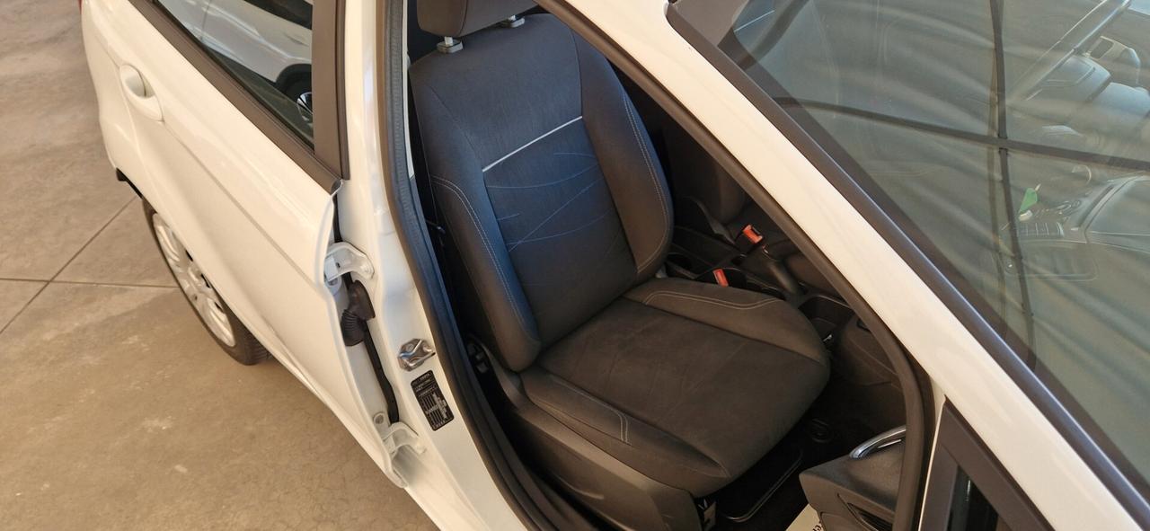 Ford Fiesta 1.5 TDCi 75cv Business