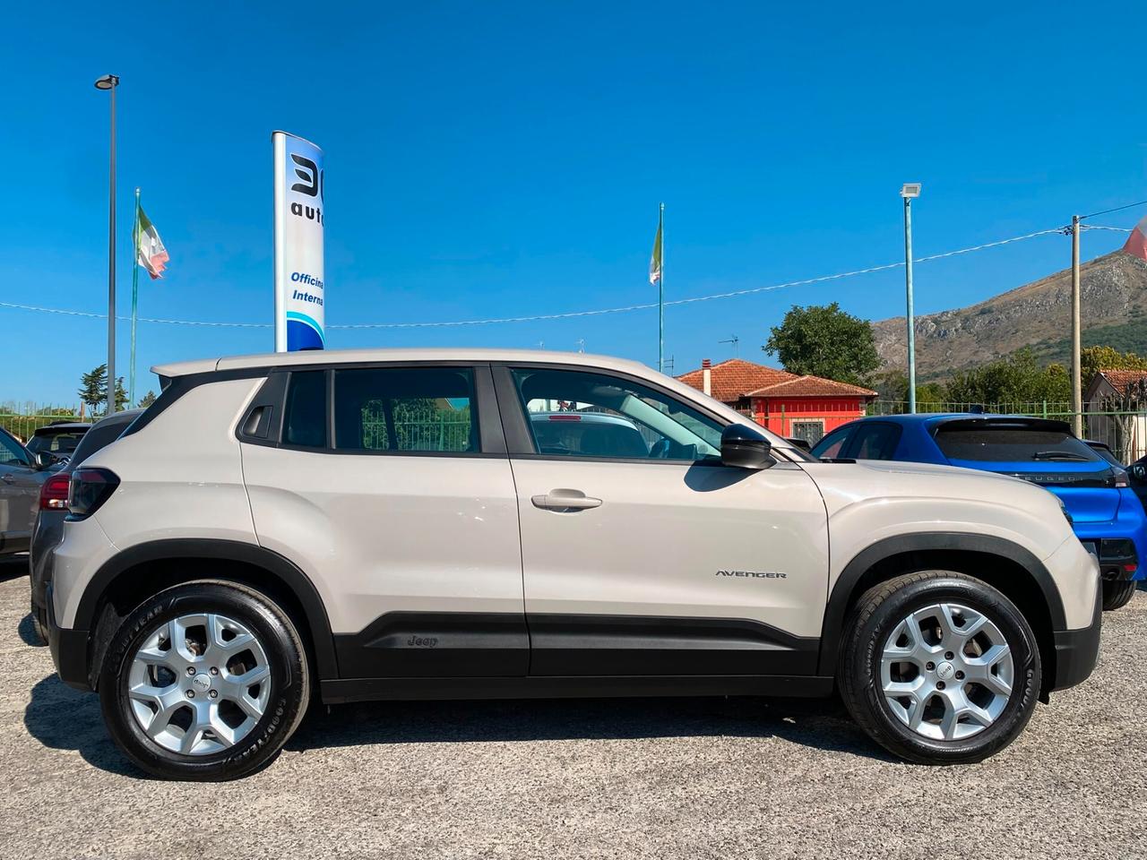 Jeep Avenger 1.2 Turbo 100 CV Altitude ''AZIENDALE''