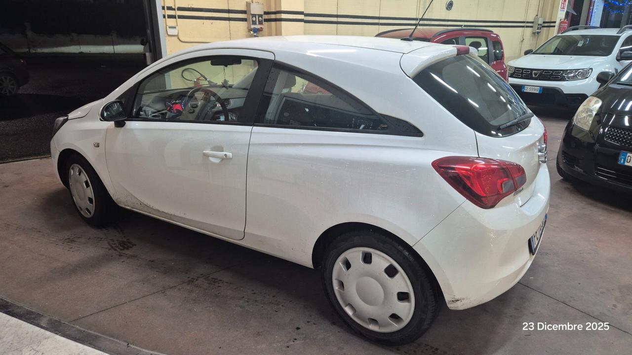 Opel Corsa 1.2 5 porte