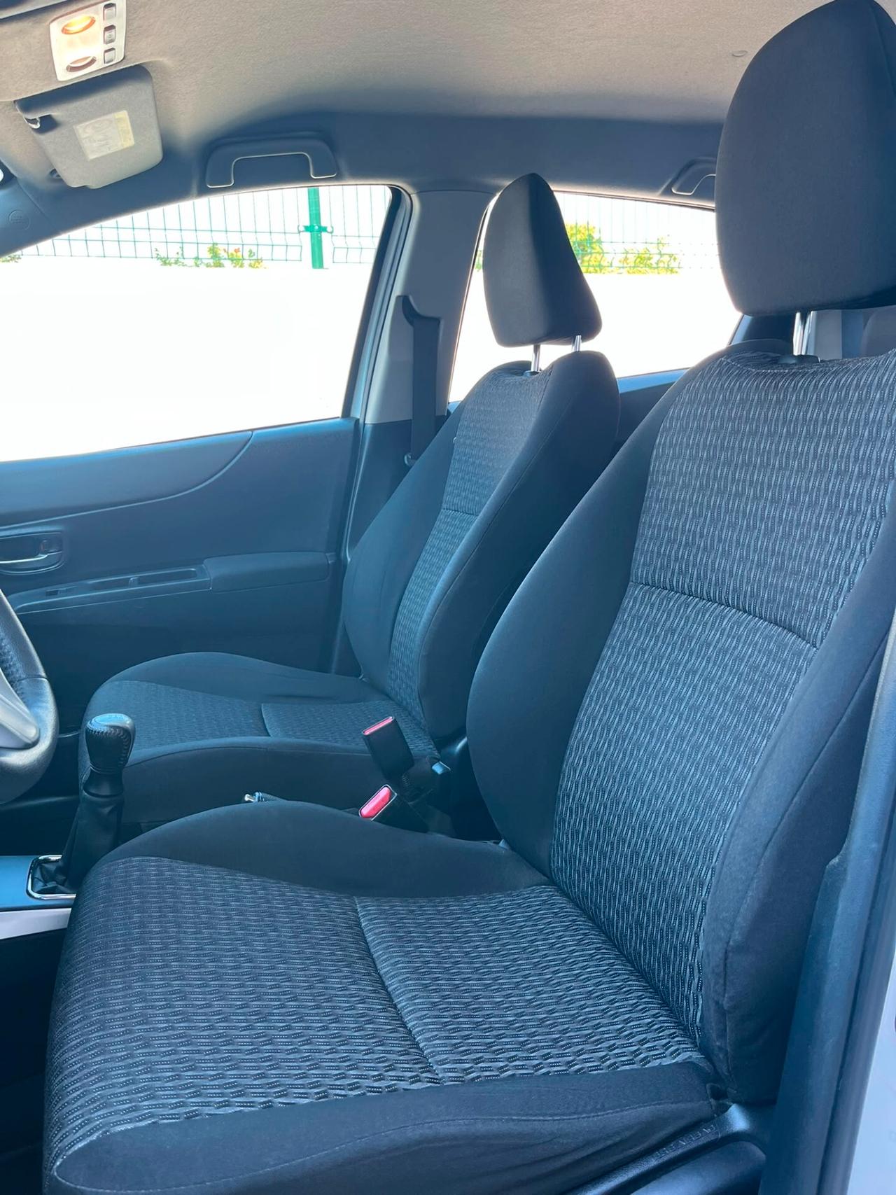 Toyota Yaris 1.0 5 porte Lounge