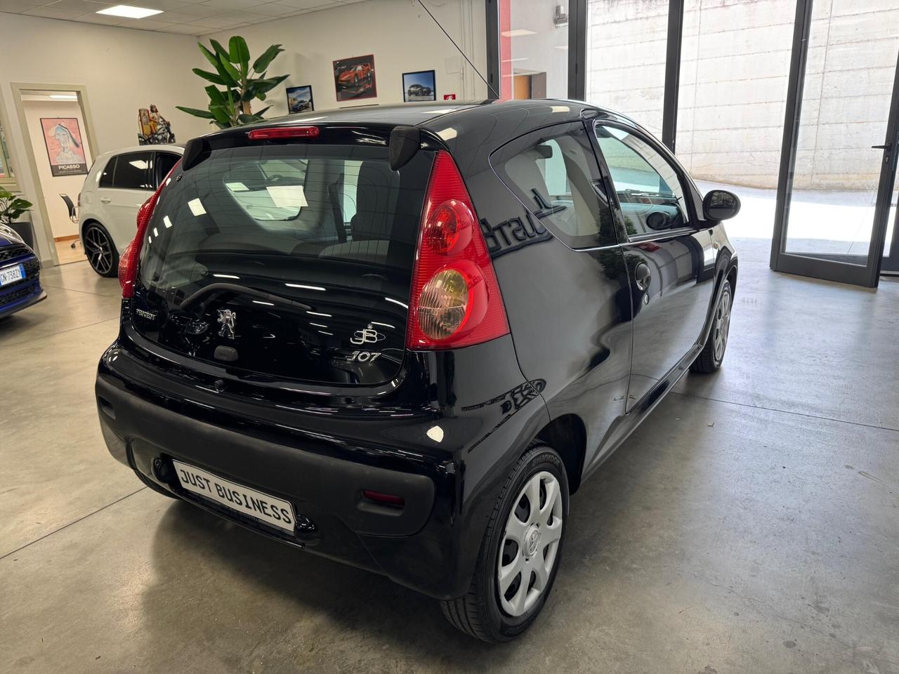 Peugeot 107 1.0 68CV 5p. Sweet Years